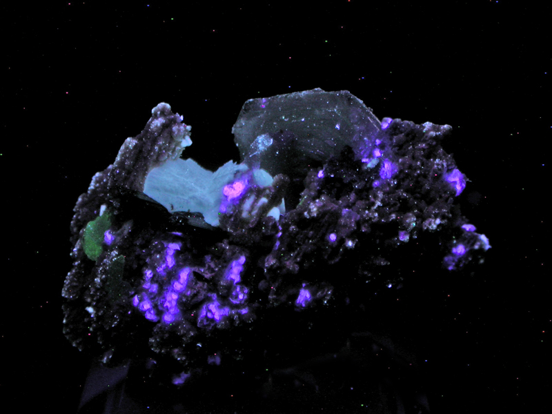 Catapleiite Ancylite-(Ce) Genthelvite & Fluorite