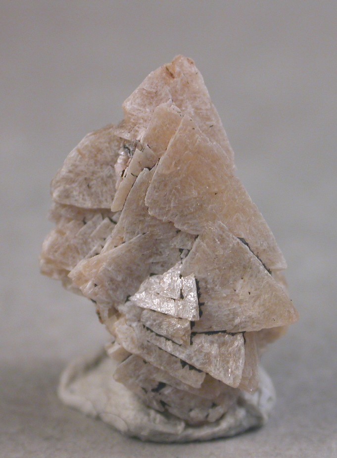 Genthelvite