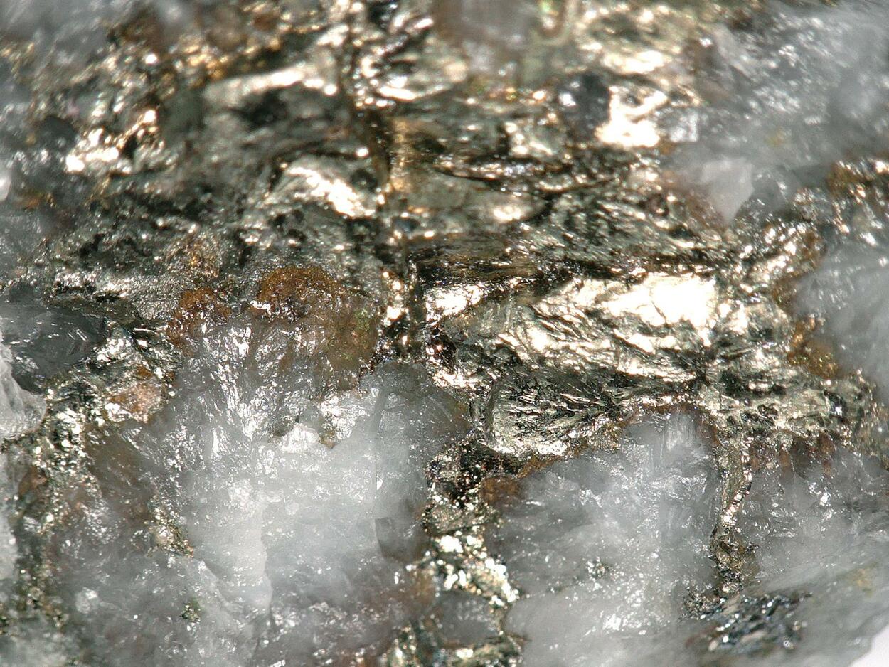 Algodonite