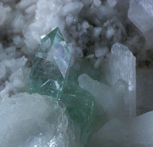 Apophyllite Stilbite & Heulandite