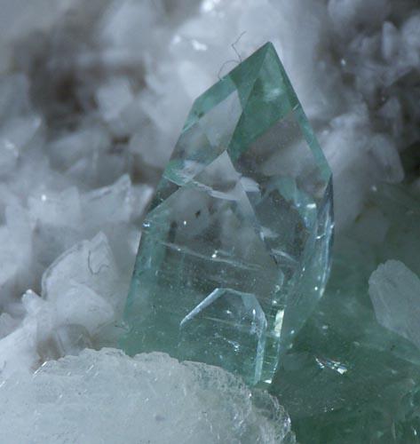 Apophyllite Stilbite & Heulandite