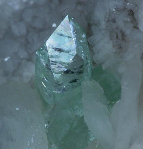 Apophyllite Stilbite & Heulandite