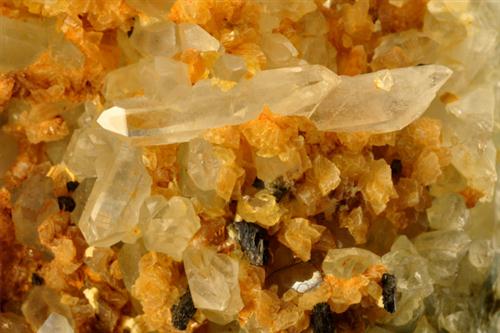 Quartz & Dolomite