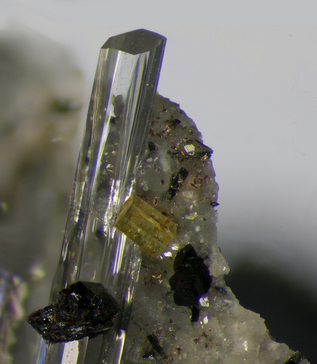 Labuntsovite