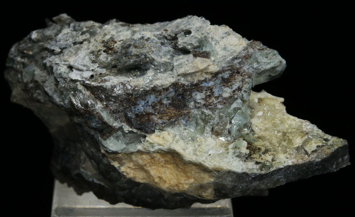 Phosphophyllite