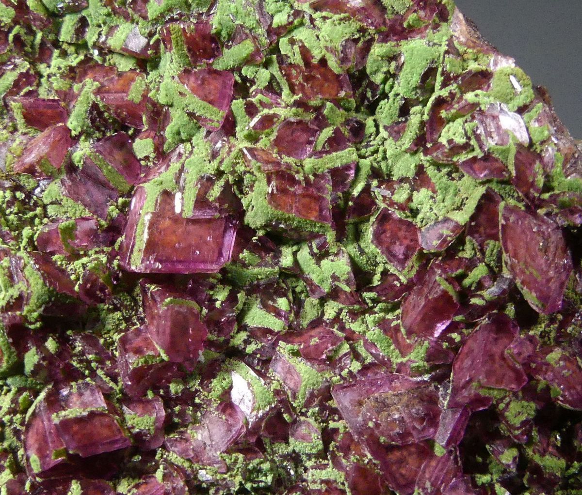 Kolwezite On Cobaltoan Dolomite