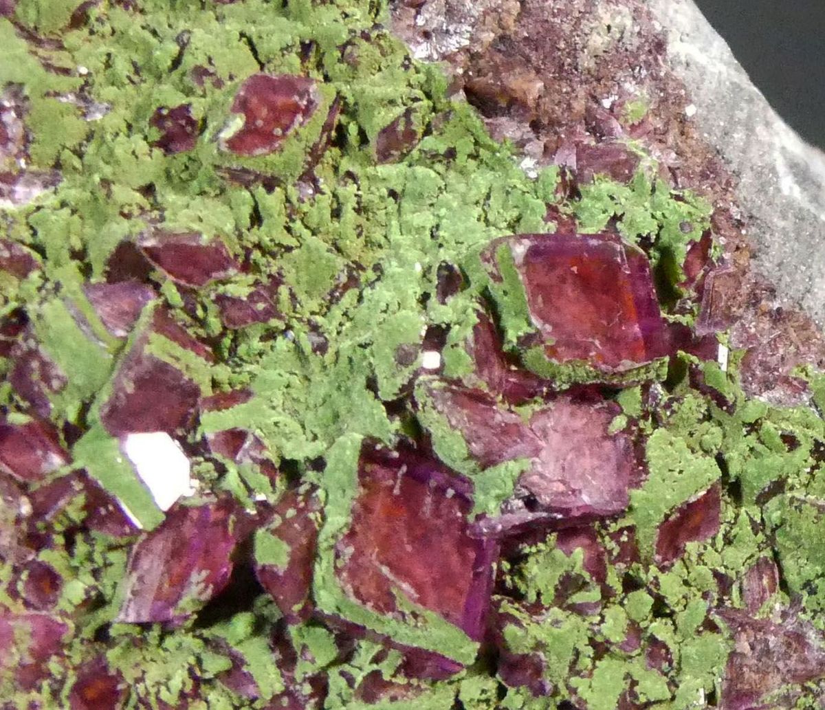 Kolwezite On Cobaltoan Dolomite
