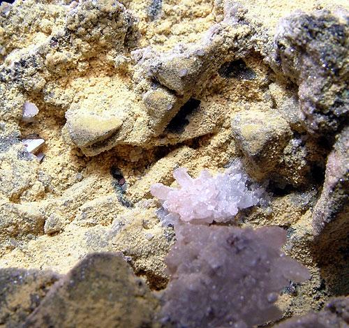 Tsumcorite With Tennantite & Wulfenite