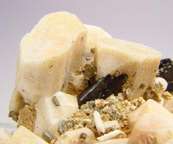 Pyrochlore On Feldspar