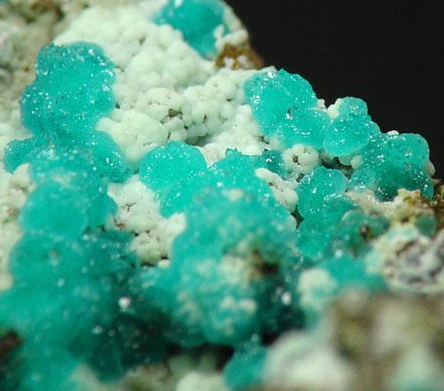 Alumino Adamite