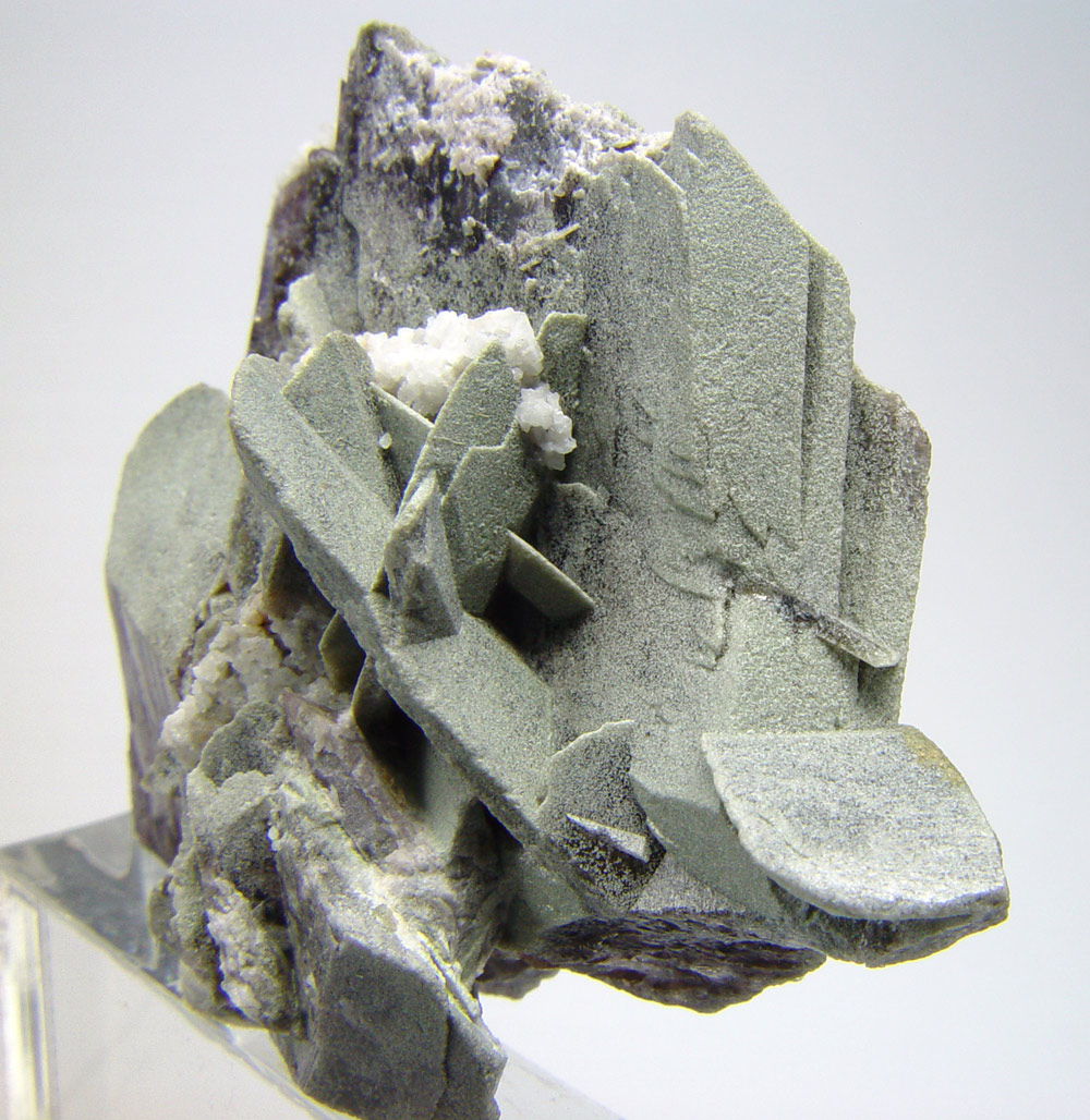 Axinite