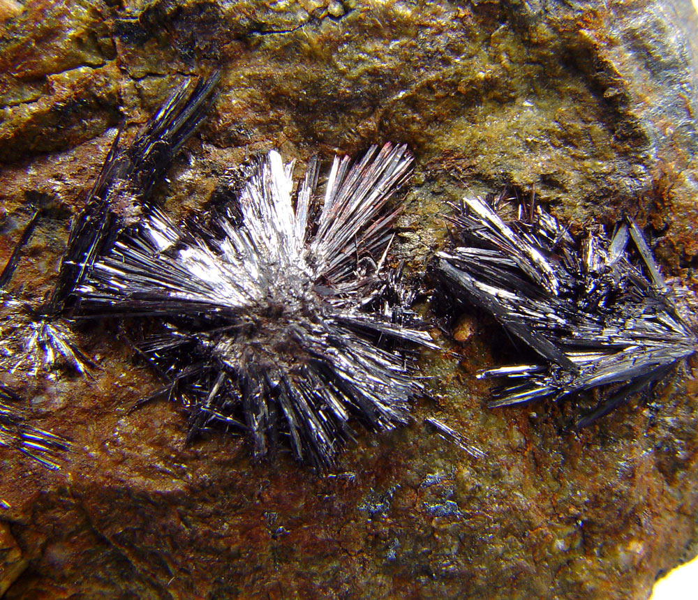 Kermesite