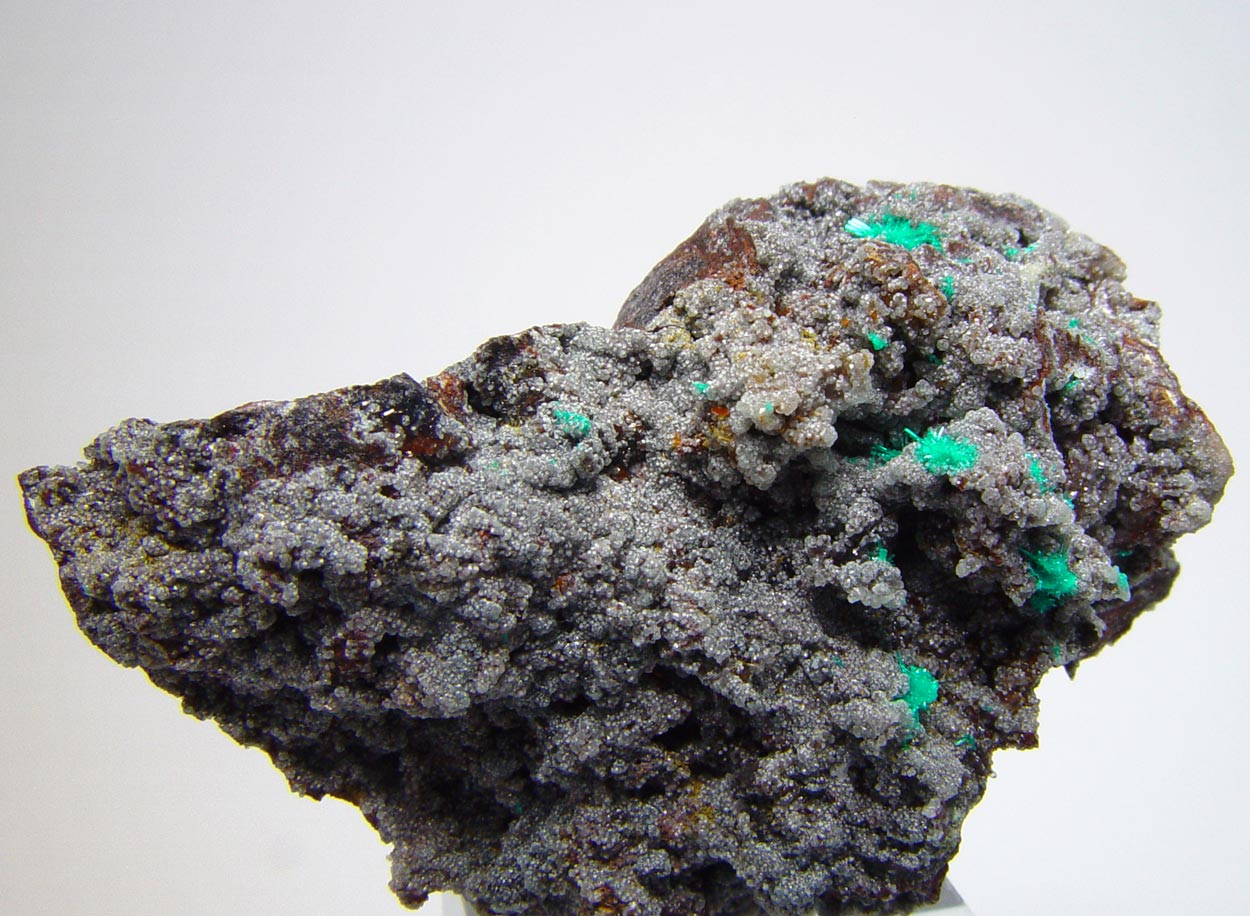 Macquartite & Dioptase