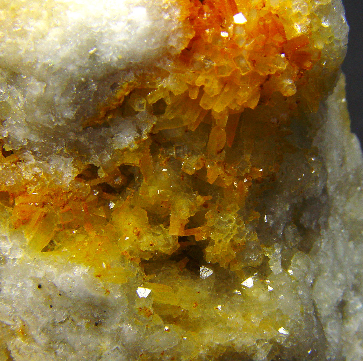 Pachnolite Thomsenolite & Ralstonite