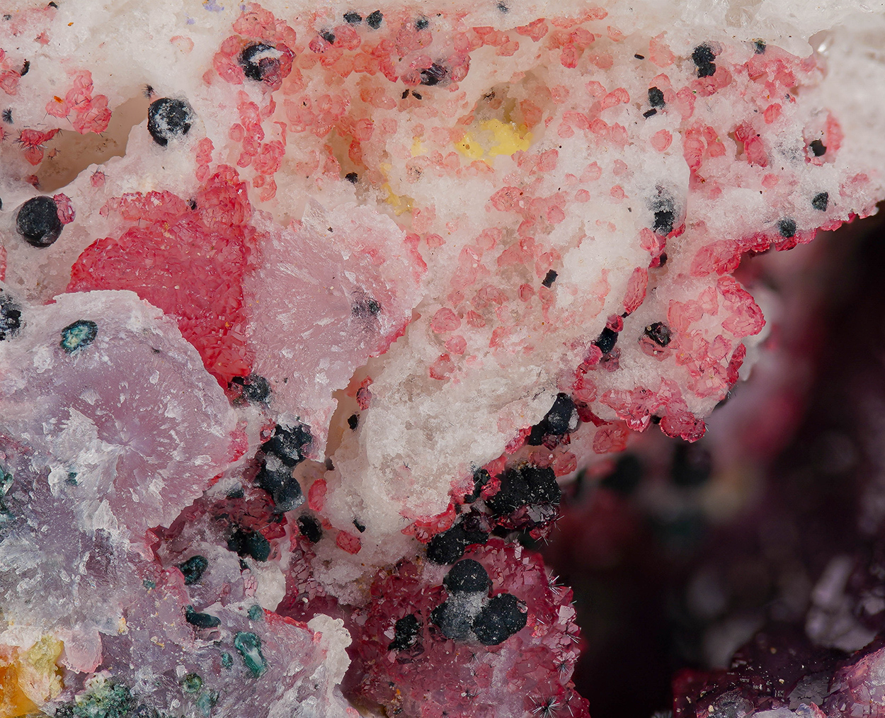 Variscite & Cryptomelane