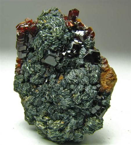 Hessonite & Clinochlore