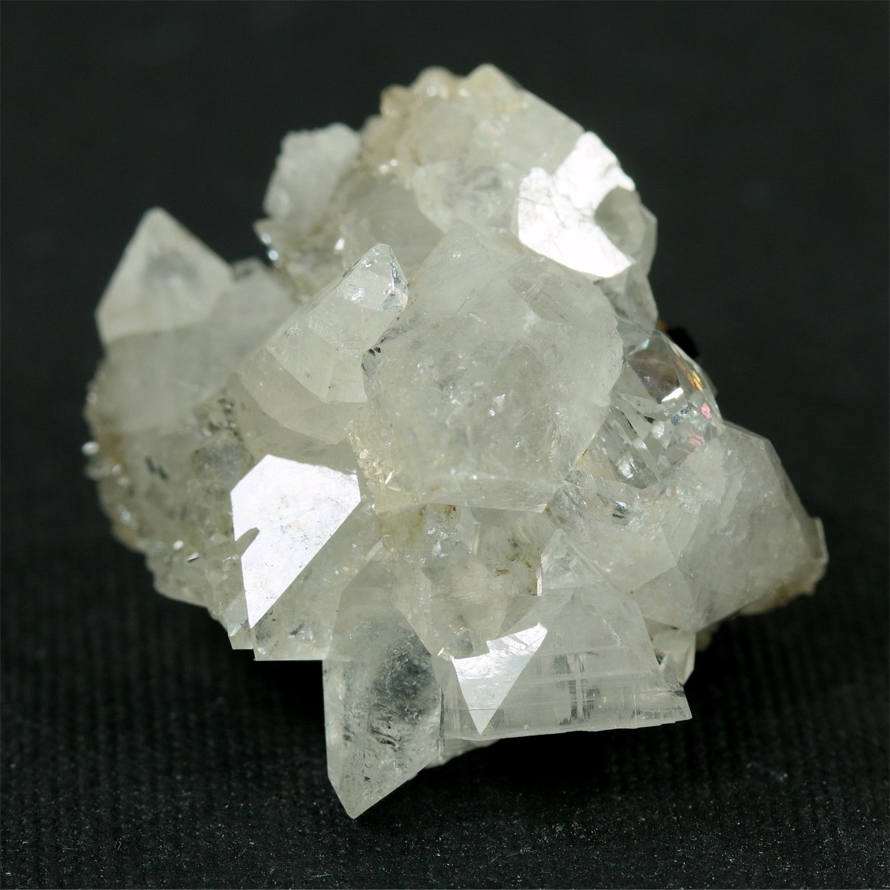 Apophyllite With Sphalerite