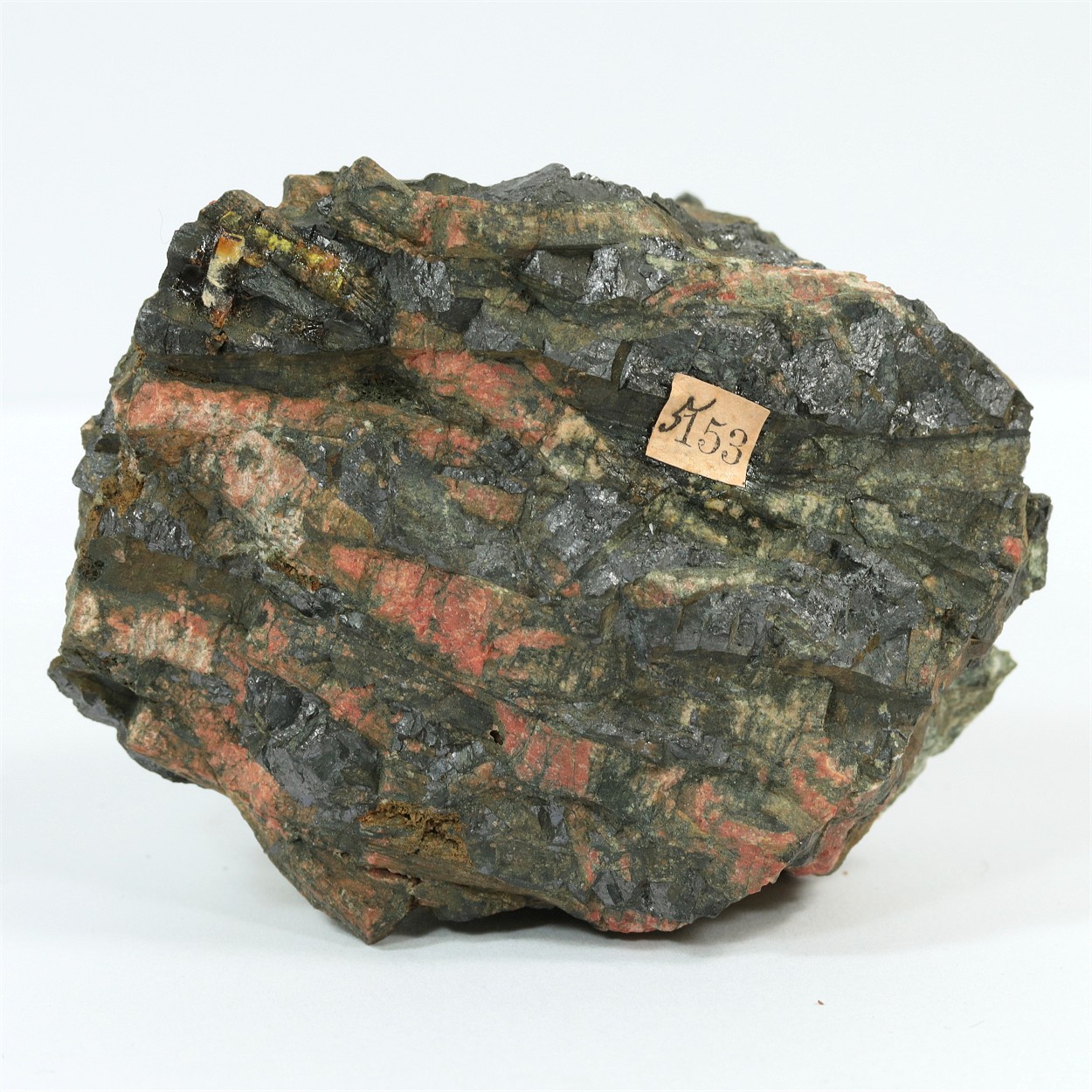 Pseudorutile With Scapolite Var Wernerite