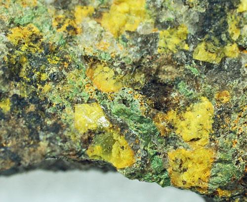 Pottsite & Clinobisvanite
