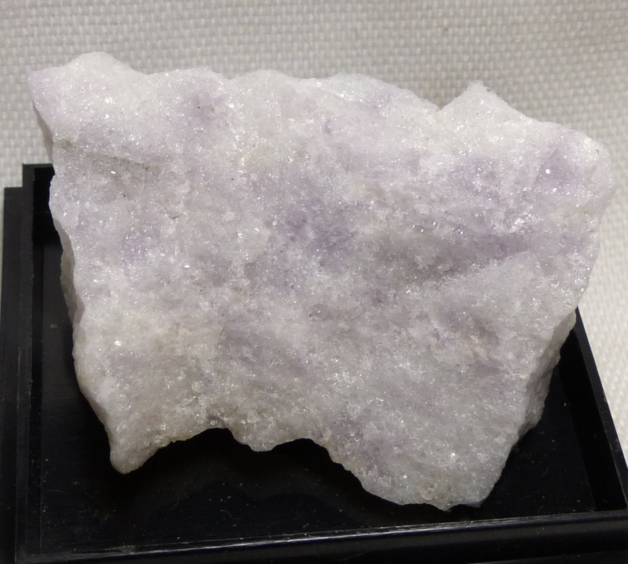 Pollucite