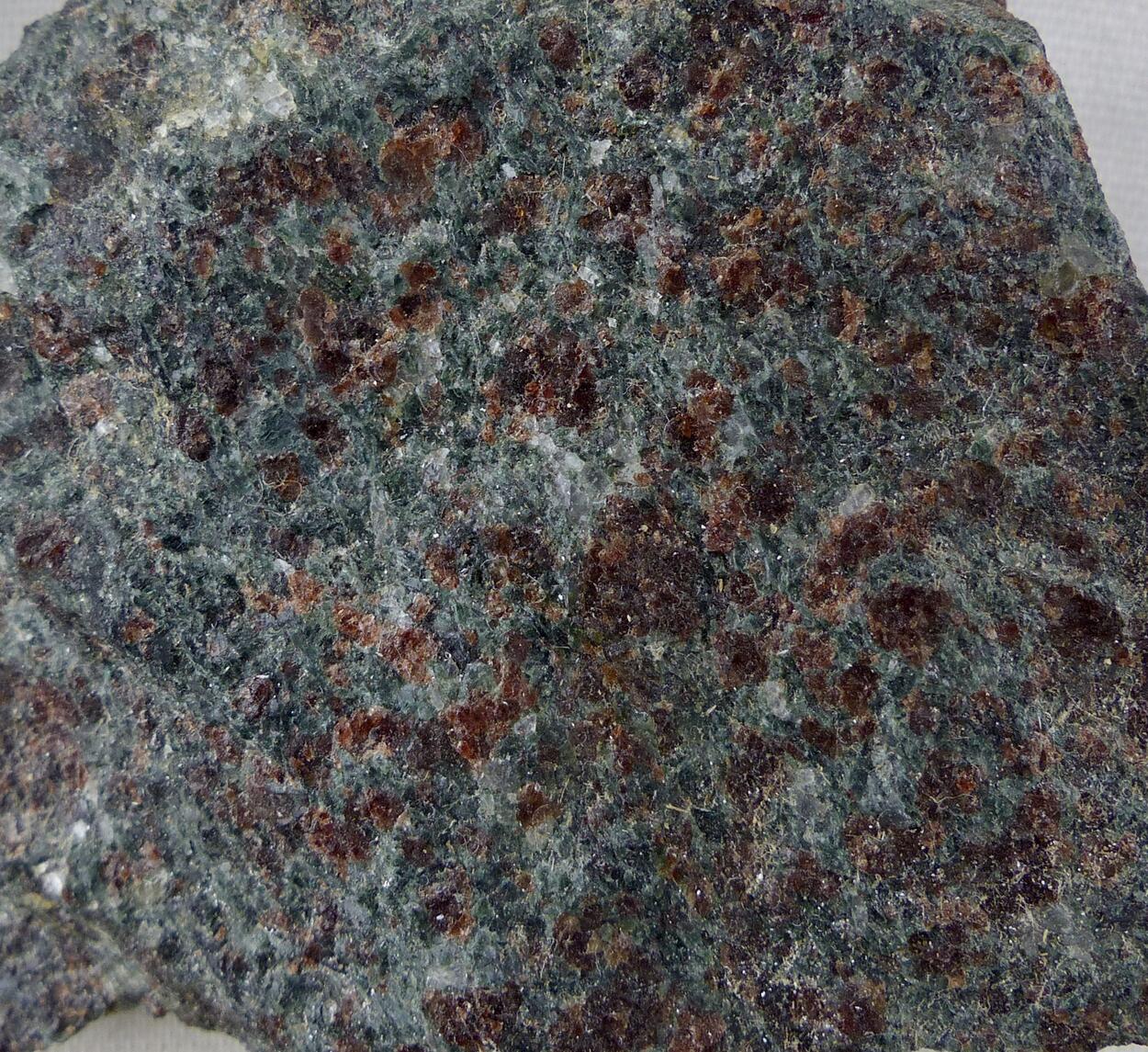 Pyrope & Omphacite