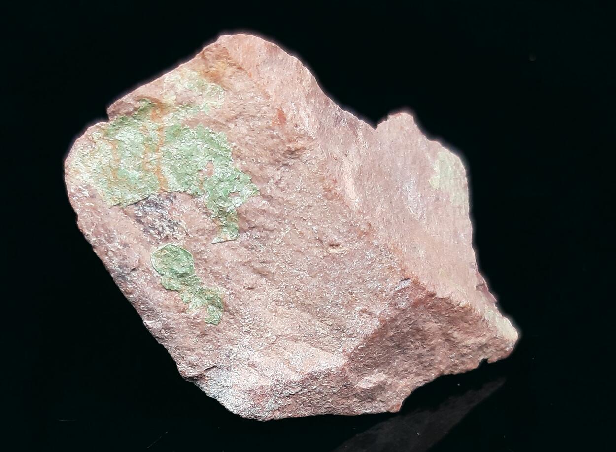 Uranospinite