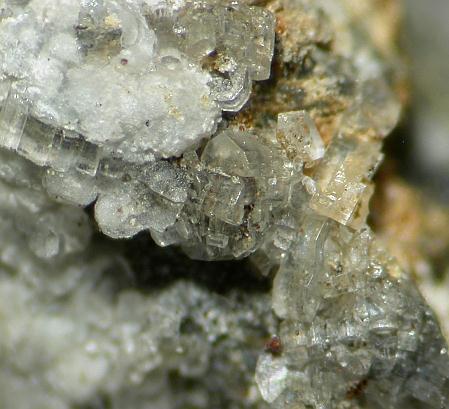 Brandholzite