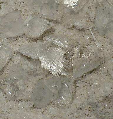 Mesolite & Chabazite