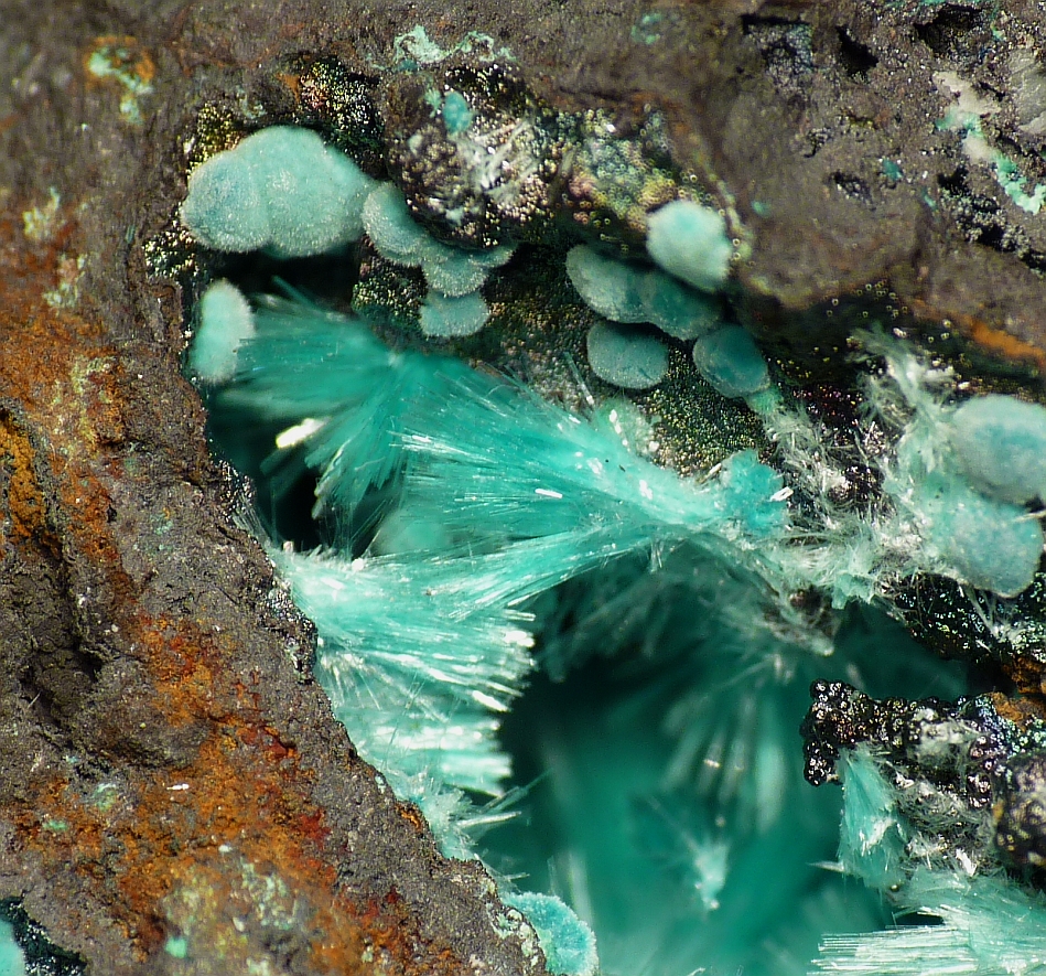 Smithsonite & Aurichalcite