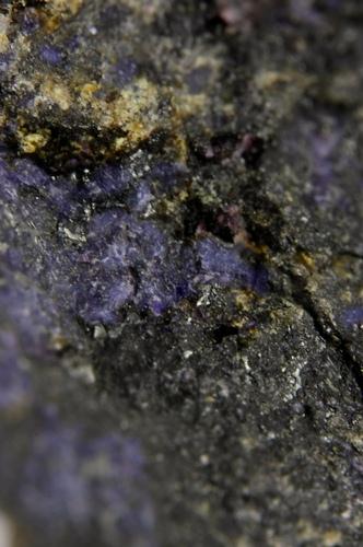 Phosphosiderite & Nsutite