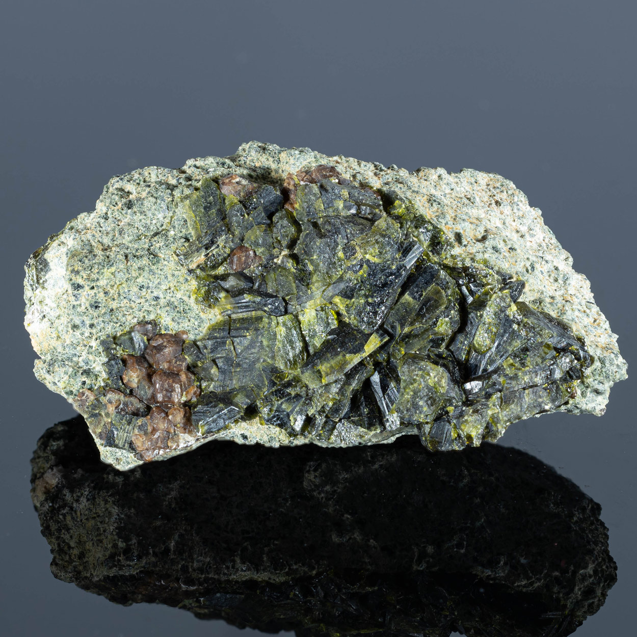Actinolite Var Nephrite