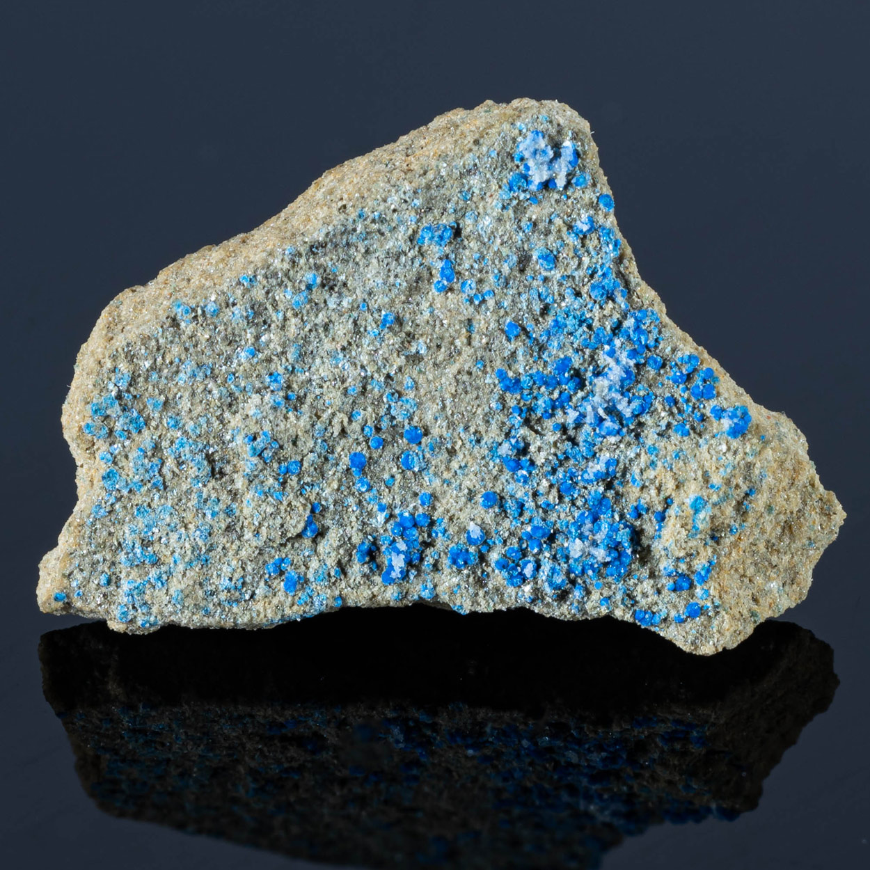 Hörnesite & Lavendulan