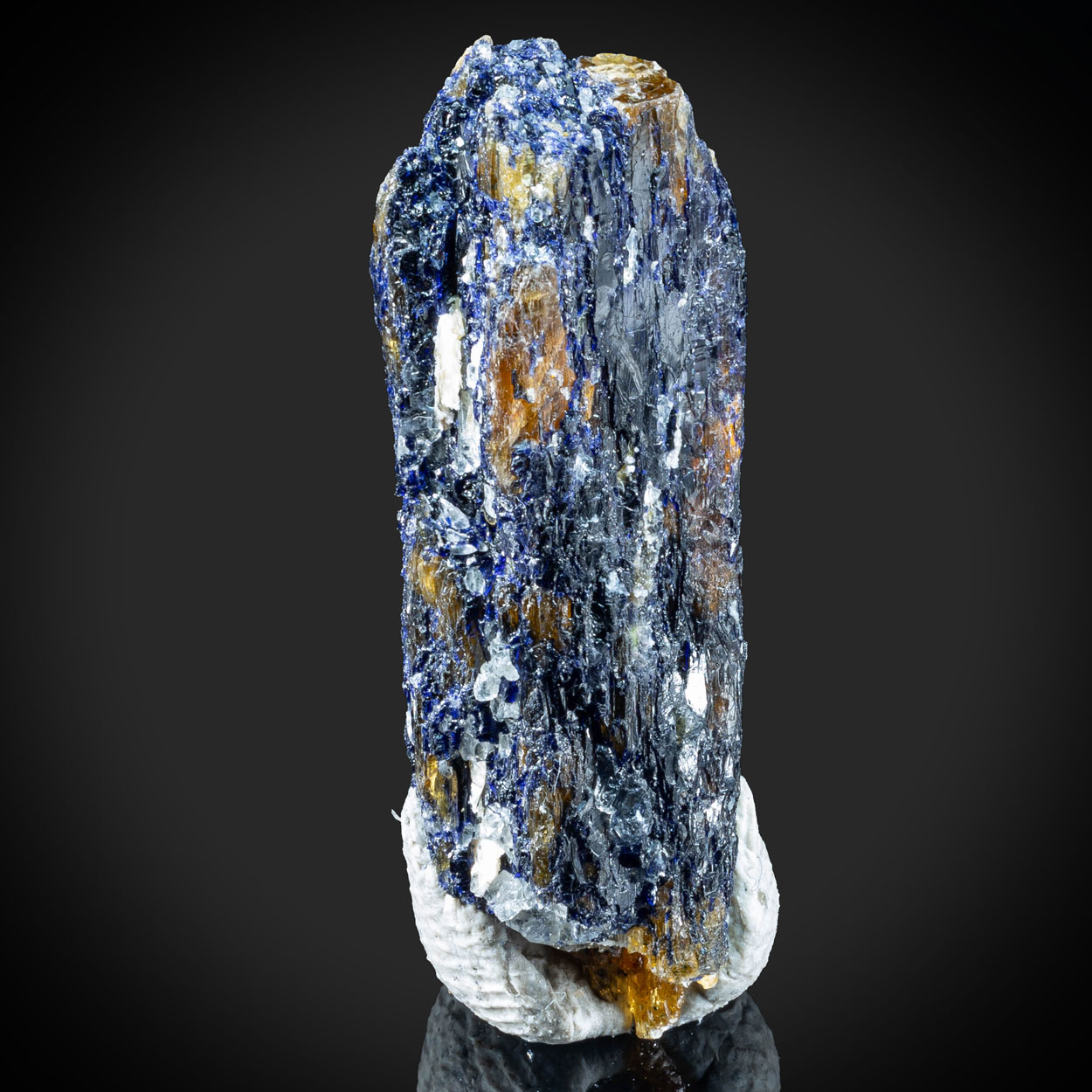 Yoderite & Kyanite