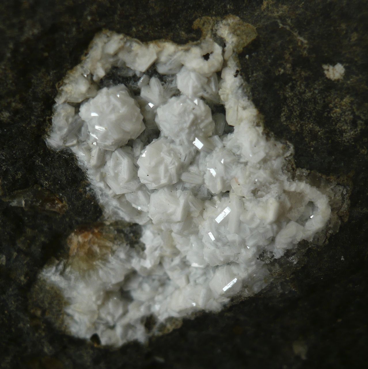 Gmelinite