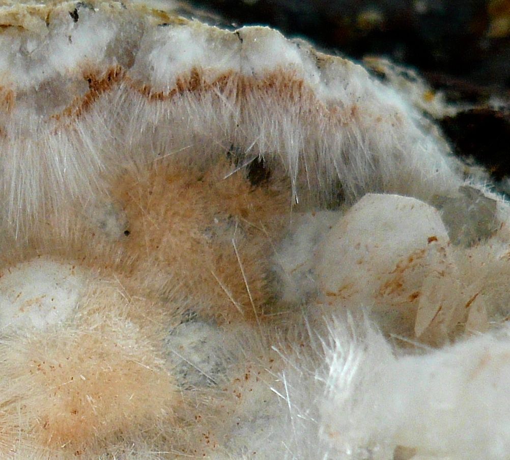 Mesolite Thomsonite & Analcime