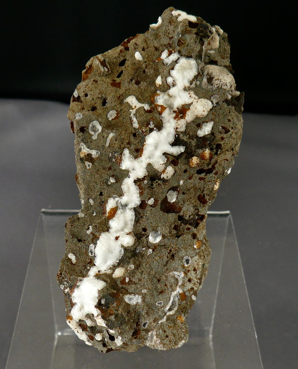 Mesolite