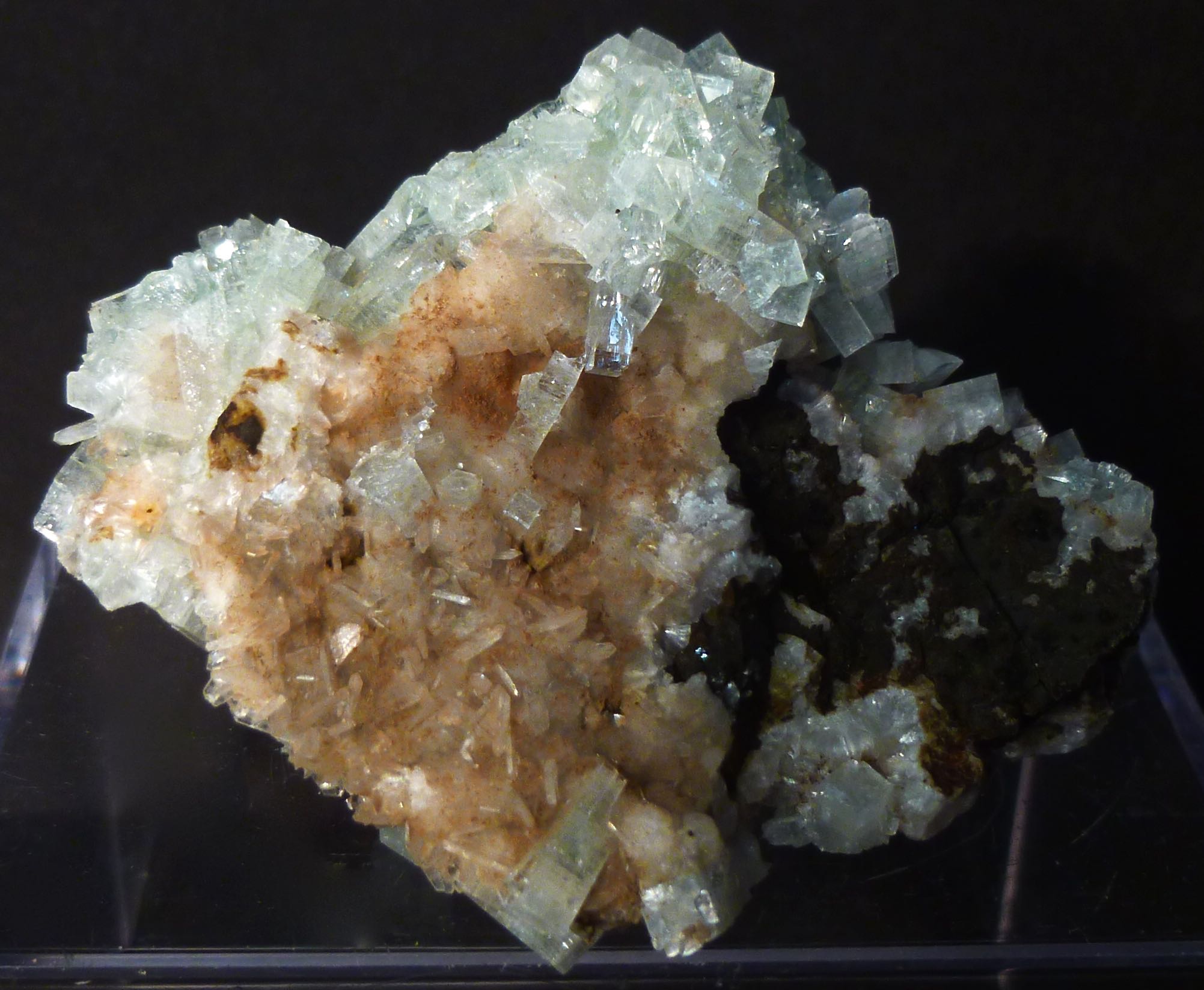 Apophyllite Stilbite & Thomsonite