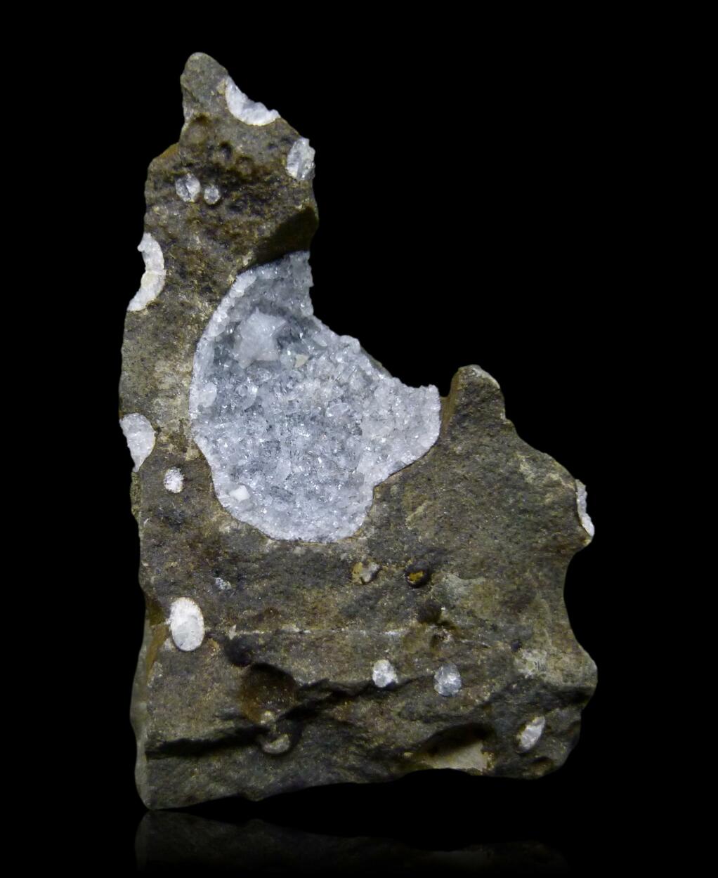 Lévyne-Ca Chabazite-Ca & Phillipsite
