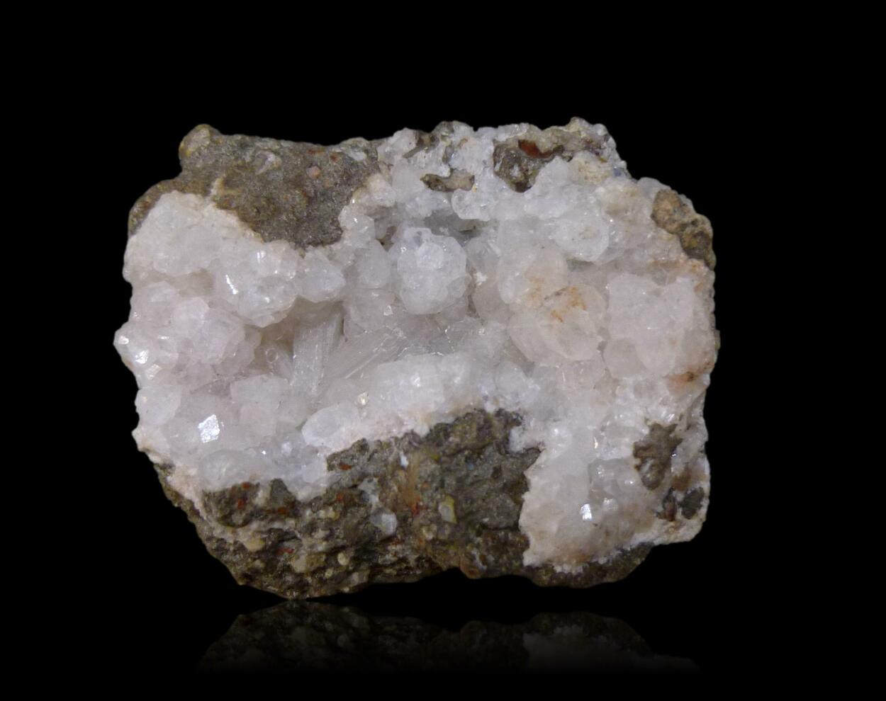 Analcime & Natrolite
