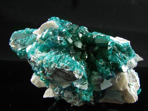 Dioptase & Quartz