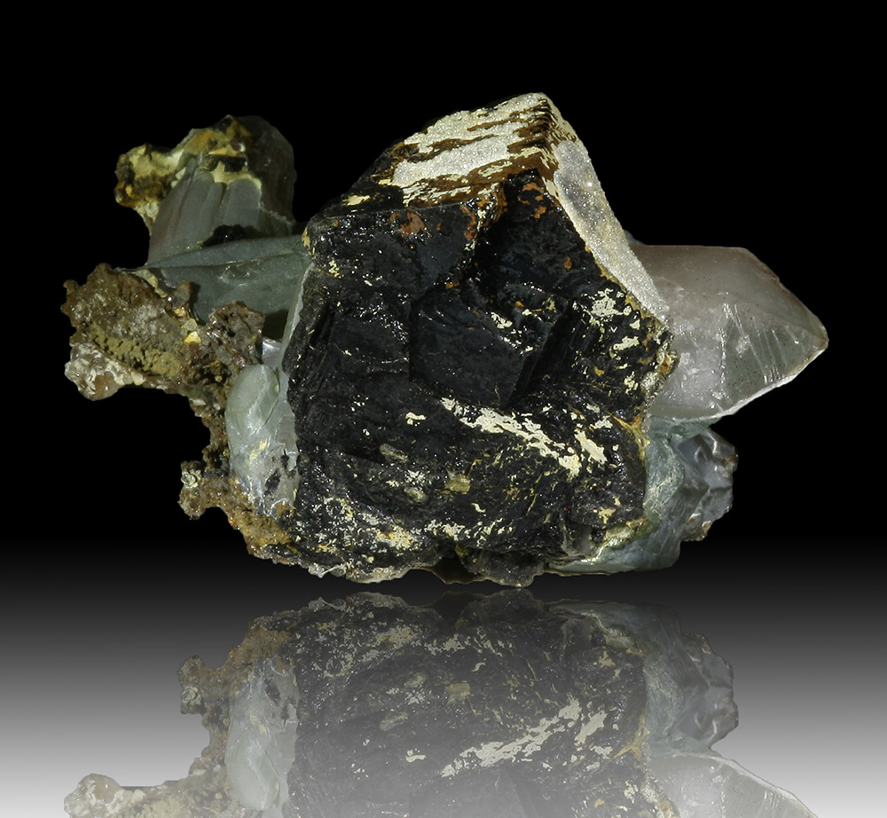 Prase Sceptre Ilvaite & Calcite