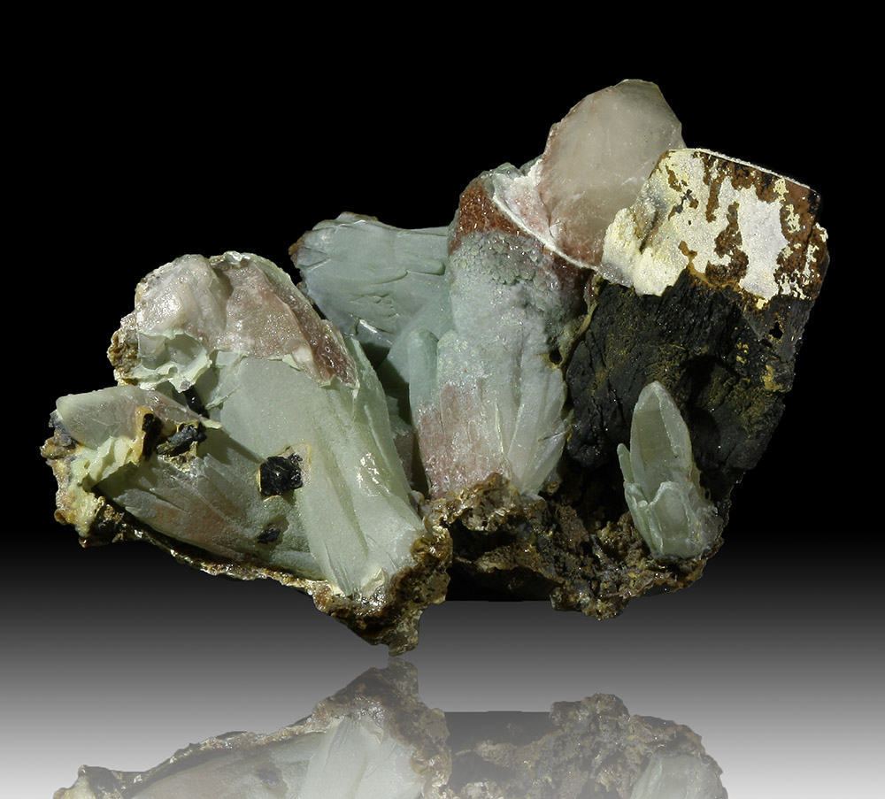 Prase Sceptre Ilvaite & Calcite