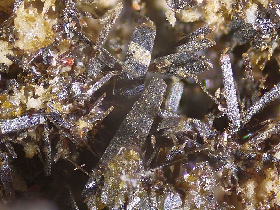 Brackebuschite