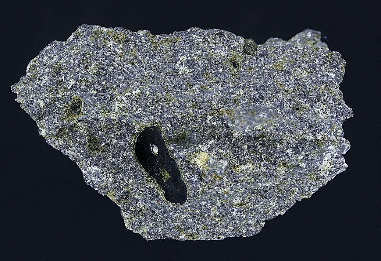 Tschernichite