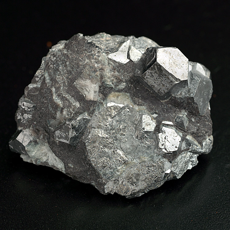 Nickelskutterudite Var Chloanthite