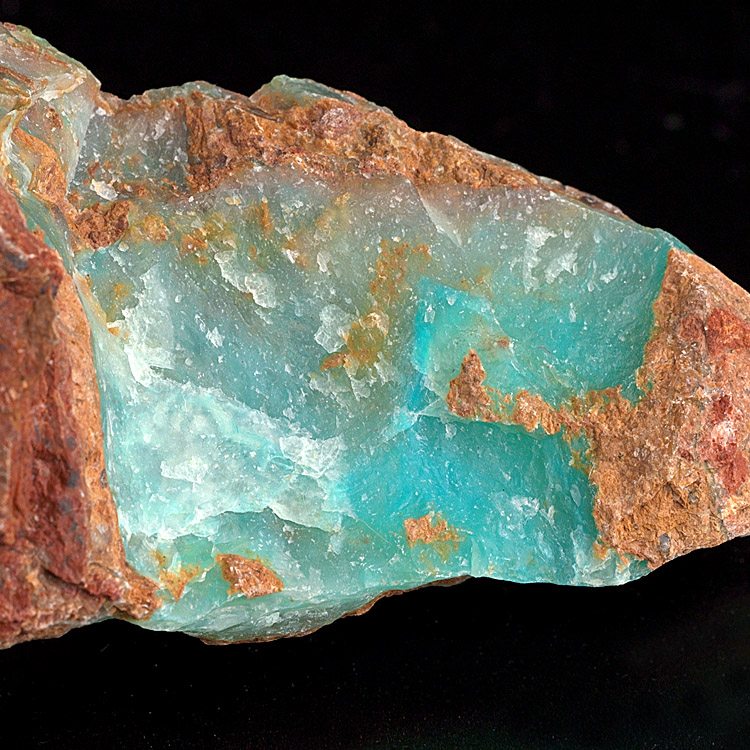 Opal Var Peruvian Opal