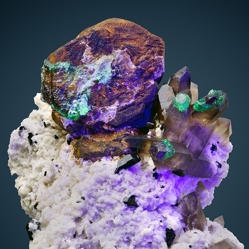 Limonite Psm With Hyalite & Smoky Quartz