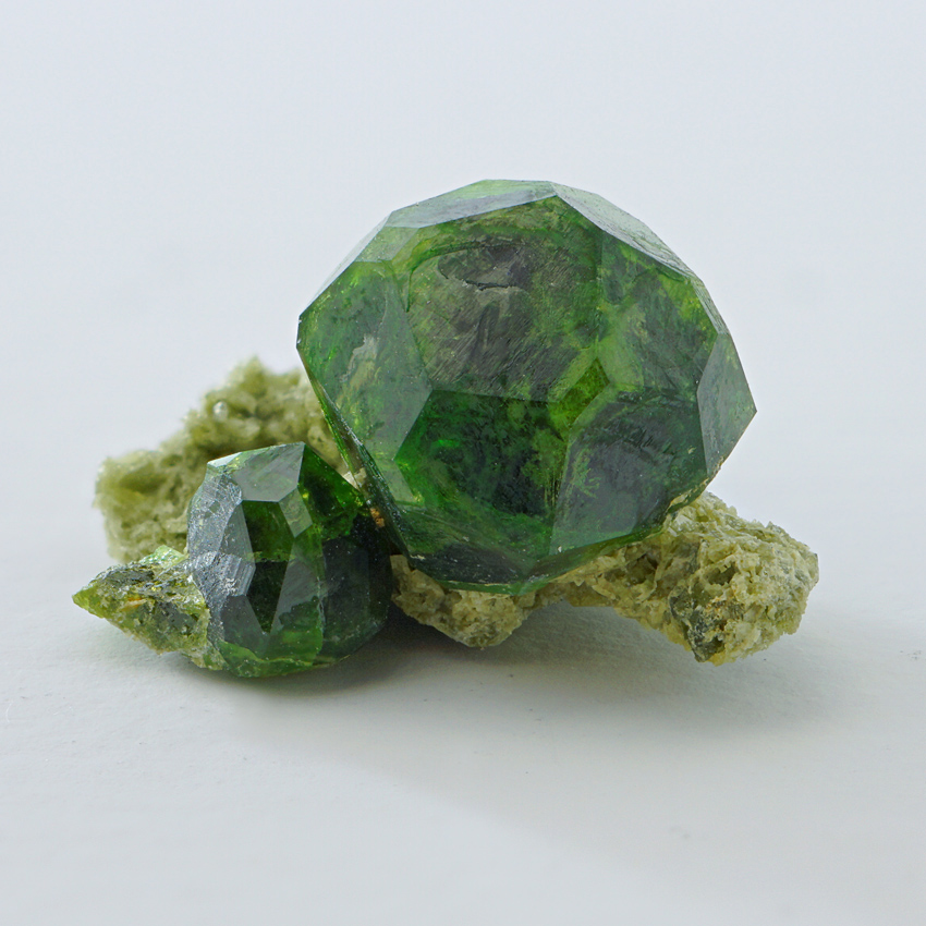 Andradite Var Demantoid