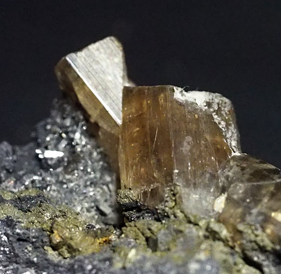Phosgenite
