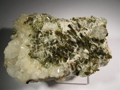 Albite With Epidote & Byssolite